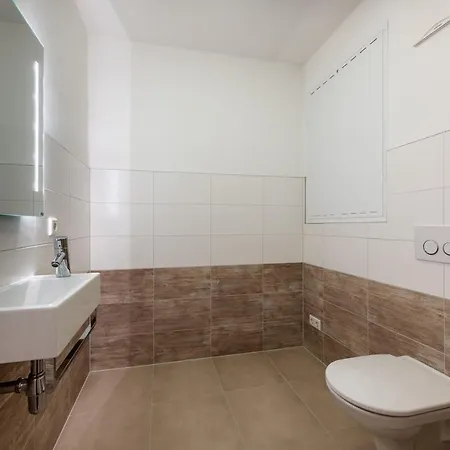 Alpin 9 By Via Montes Inclusive Summer Card * Целль-ам-Зеє