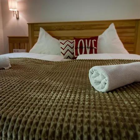 Апартаменти Alpin 9 By Via Montes Inclusive Summer Card *